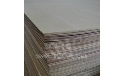 일반합판 2.7T*1220*2440     동남아BB/CC